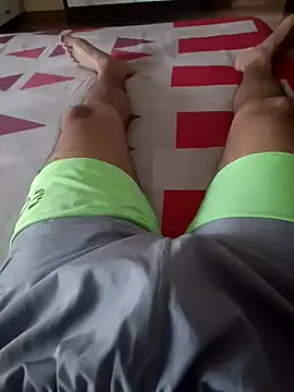 HeftyTheory7 online show from November 8, 2025, 3:43 am