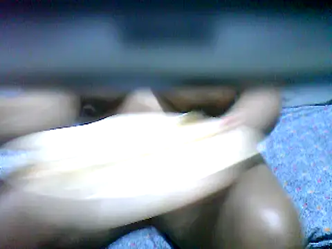 Snapshot of cutey-smile chatting on February 10, 2025, 10:40 pm cutey-smile online show from February 10, 2025, 10:40 pm