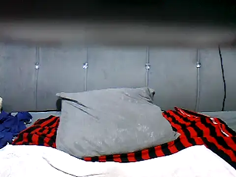 Snapshot of cutey-smile chatting on March 14, 2025, 12:32 am cutey-smile online show from March 14, 2025, 12:32 am