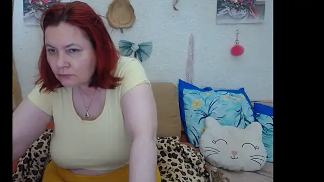 PlayfullMature online show from November 14, 2025, 11:14 am