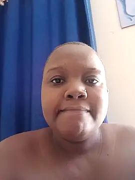 queennapal online show from February 14, 2026, 9:09 am