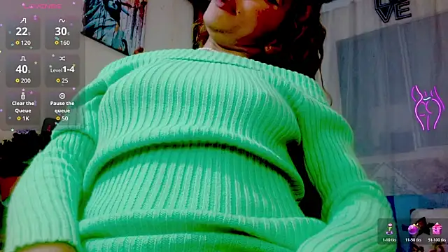 Snapshot of Eva_Hoot chatting on November 20, 2025, 4:51 pm Eva Hoot online show from November 20, 2025, 4:51 pm