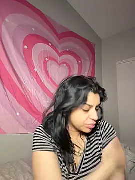 ThickerThanYoBitch online show from February 15, 2026, 11:42 am