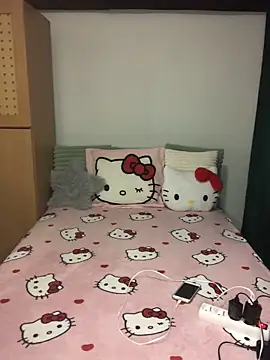 Snapshot of Lisszus chatting on February 8, 2026, 8:39 pm Lisszus online show from February 8, 2026, 8:39 pm