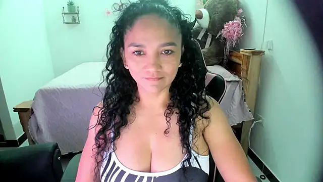 rayza mature 154 online show from October 22, 2025, 1:54 pm