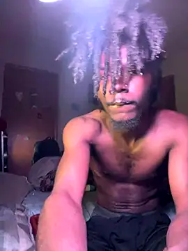 lolalaii online show from October 9, 2025, 4:57 am