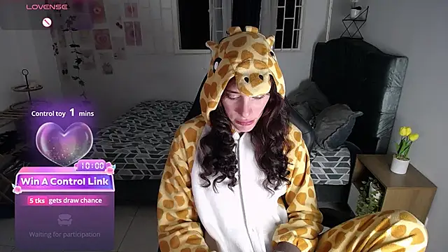 IsaBaileys  online show from May 27, 2026, 3:58 am