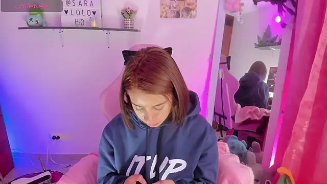 saralolo420 online show from November 12, 2025, 2:59 am