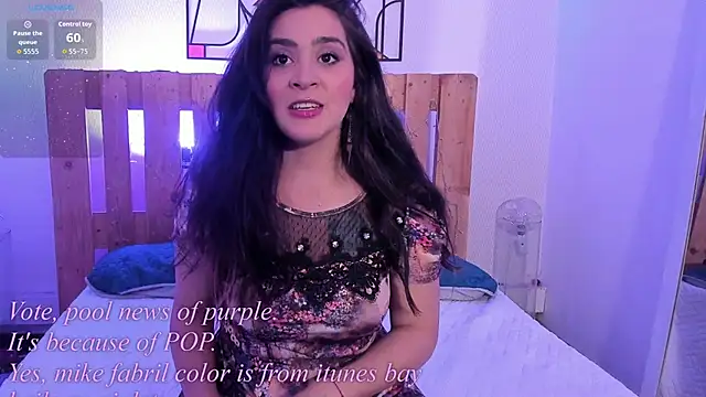 Snapshot of emily_amaya chatting on April 29, 2026, 8:15 pm emily amaya online show from April 29, 2026, 8:15 pm