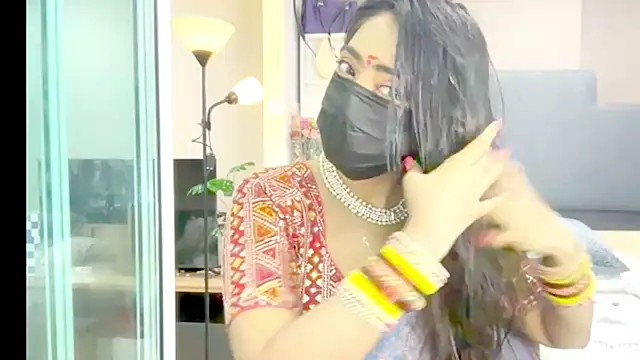 Snapshot of Monalisadon018 chatting on November 9, 2025, 3:54 am Monalisadon018 online show from November 9, 2025, 3:54 am