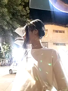 Snapshot of Honey-420- chatting on November 1, 2025, 11:53 pm Honey-420- online show from November 1, 2025, 11:53 pm