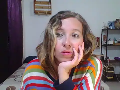 Snapshot of charlott_ponce chatting on March 22, 2025, 12:28 am charlott ponce online show from March 22, 2025, 12:28 am