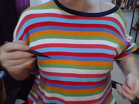 Snapshot of charlott_ponce chatting on November 24, 2025, 7:14 pm charlott ponce online show from November 24, 2025, 7:14 pm