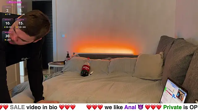 Snapshot of nikitos4you chatting on February 1, 2025, 8:29 am nikitos4you online show from February 1, 2025, 8:29 am