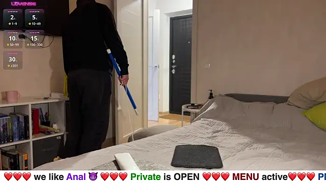 Snapshot of nikitos4you chatting on February 3, 2025, 7:40 am nikitos4you online show from February 3, 2025, 7:40 am