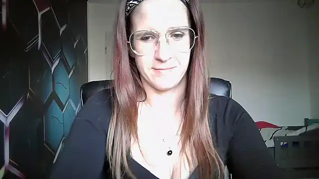 Snapshot of KayaRose chatting on October 1, 2025, 3:16 pm KayaRose online show from October 1, 2025, 3:16 pm