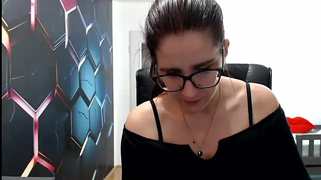 Snapshot of KayaRose chatting on January 17, 2025, 10:23 pm KayaRose online show from January 17, 2025, 10:23 pm