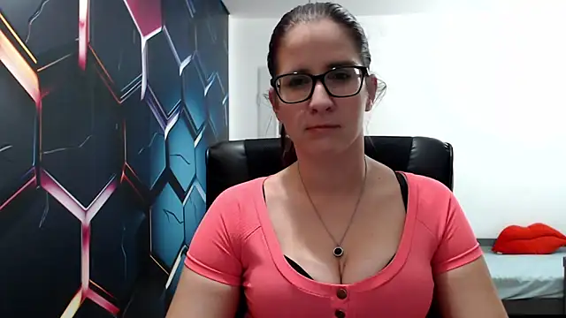 Snapshot of KayaRose chatting on January 28, 2025, 4:08 pm KayaRose online show from January 28, 2025, 4:08 pm