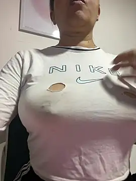 Snapshot of ruby_santana777 chatting on March 28, 2026, 9:27 pm ruby santana777 online show from March 28, 2026, 9:27 pm