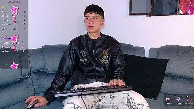 Mr daren  online show from November 17, 2025, 7:07 pm