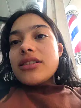 Snapshot of littlemelii chatting on November 9, 2025, 5:06 pm littlemelii online show from November 9, 2025, 5:06 pm