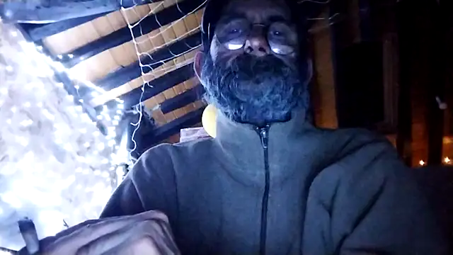 Oridama123 online show from April 18, 2026, 11:49 pm