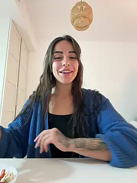 Alisa-Marie online show from March 21, 2025, 5:23 pm