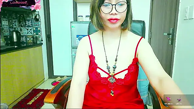 Snapshot of Miu-Le chatting on October 9, 2025, 3:45 pm Miu-Le online show from October 9, 2025, 3:45 pm