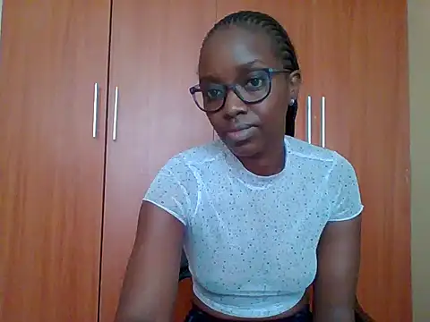 sexy darleen23 online show from June 3, 2026, 7:09 am