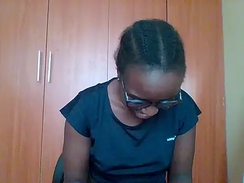 Snapshot of sexy_darleen23 chatting on June 27, 2026, 9:04 am sexy darleen23 online show from June 27, 2026, 9:04 am