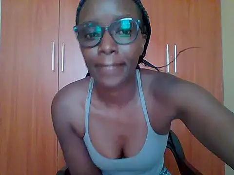 sexy darleen23 online show from February 19, 2026, 12:13 pm