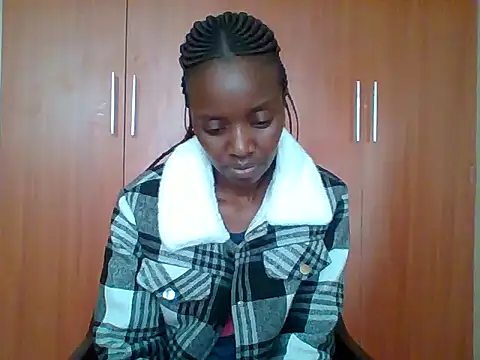 Snapshot of sexy_darleen23 chatting on October 29, 2025, 12:15 pm sexy darleen23 online show from October 29, 2025, 12:15 pm