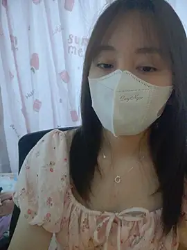 Kajisu 26 online show from April 9, 2026, 1:18 am