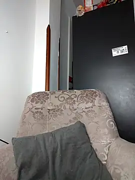 Snapshot of shirazz_najmm chatting on October 27, 2025, 11:22 am shirazz najmm online show from October 27, 2025, 11:22 am