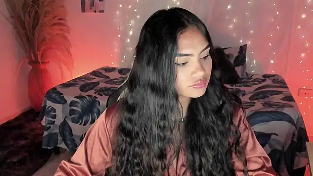 Riana Kean online show from March 25, 2026, 4:45 am