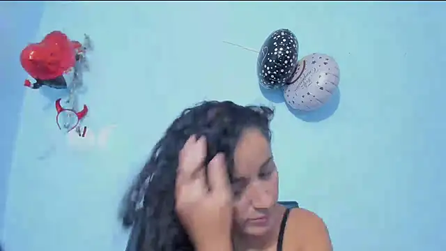 Snapshot of _luna__sweet_ chatting on November 22, 2025, 7:57 pm luna sweet online show from November 22, 2025, 7:57 pm