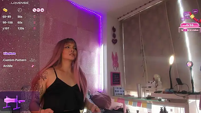 pink punk cam online show from March 20, 2025, 3:36 pm