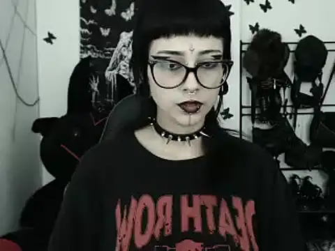 n0sferatus   online show from February 5, 2026, 3:35 am