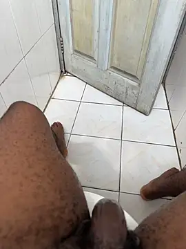 Snapshot of Black-mamba-madingo chatting on December 15, 2025, 12:44 pm Black-mamba-madingo online show from December 15, 2025, 12:44 pm