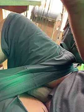 Snapshot of Black-mamba-madingo chatting on September 11, 2025, 9:20 am Black-mamba-madingo online show from September 11, 2025, 9:20 am