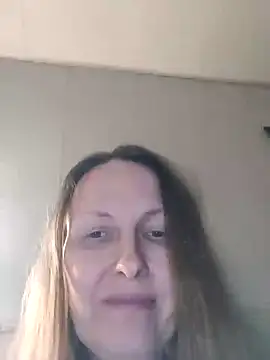 Evelina cute online show from February 25, 2025, 6:55 pm