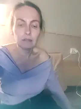 Evelina cute online show from March 23, 2026, 5:35 pm