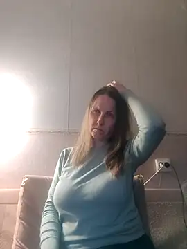 Evelina cute online show from February 18, 2025, 4:47 pm