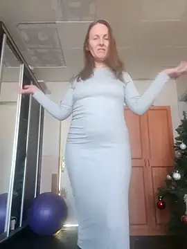 Evelina cute online show from February 18, 2026, 9:28 am