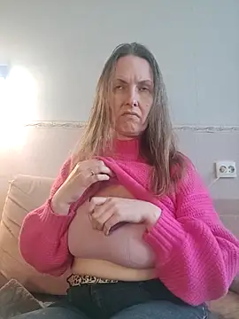 Evelina cute online show from March 12, 2025, 9:12 am