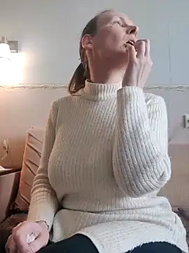 Evelina cute online show from March 20, 2025, 9:15 am