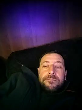 Snapshot of steolo84 chatting on March 2, 2026, 9:44 pm steolo84 online show from March 2, 2026, 9:44 pm