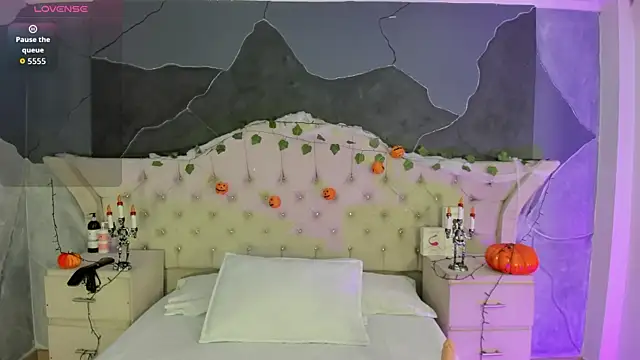 Snapshot of AmberGreyy_ chatting on October 31, 2025, 5:31 pm AmberGreyy online show from October 31, 2025, 5:31 pm