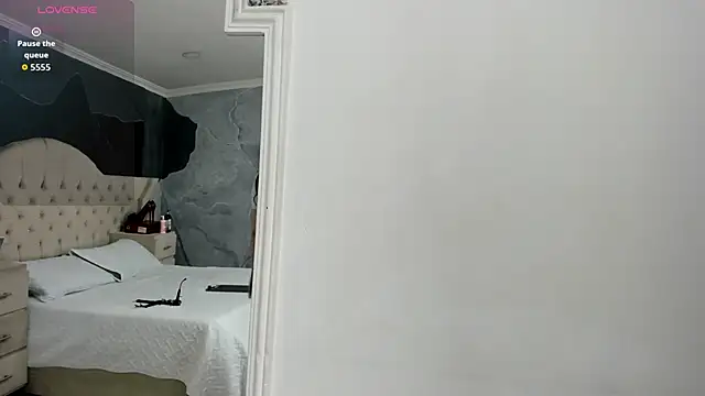 Snapshot of AmberGreyy_ chatting on September 26, 2025, 6:15 pm AmberGreyy online show from September 26, 2025, 6:15 pm