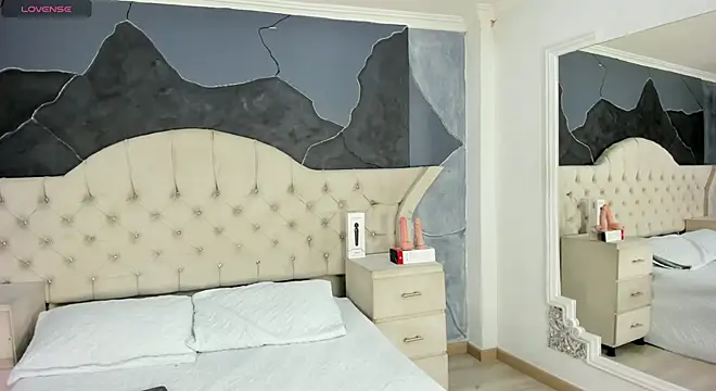 Snapshot of AmberGreyy_ chatting on September 29, 2025, 5:18 pm AmberGreyy online show from September 29, 2025, 5:18 pm